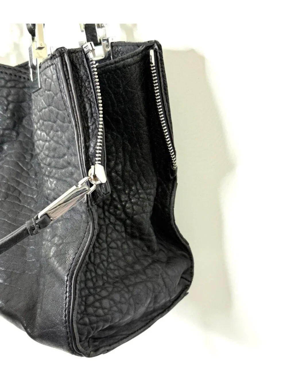 Vince Camutto Women's Handbag Purse Shoulder Bag Black Pebble Leather